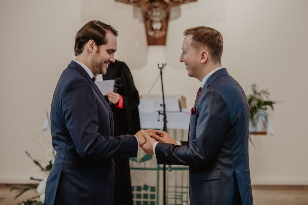 Ringtausch bei gleichgeschlechtlicher Trauung in NRW