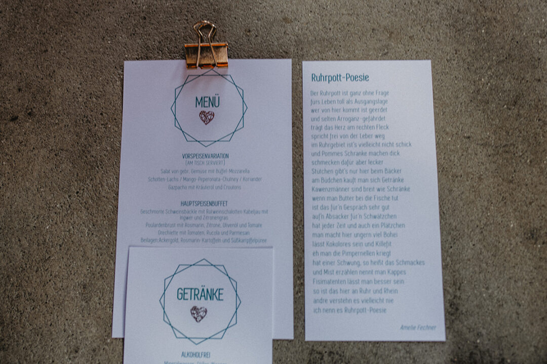 Menükarte und Ruhrgebiet-Poesie als Hochzeitsdetails