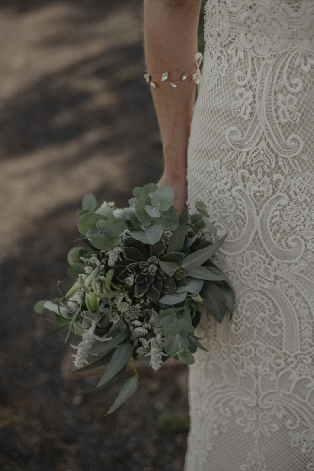 Nahaufnahme vom Brautstrauß mit Sukkulenten in Waltrop