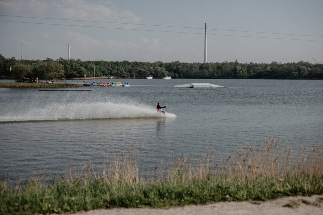 Blick von der Hochzeitslocation aufs Wasser